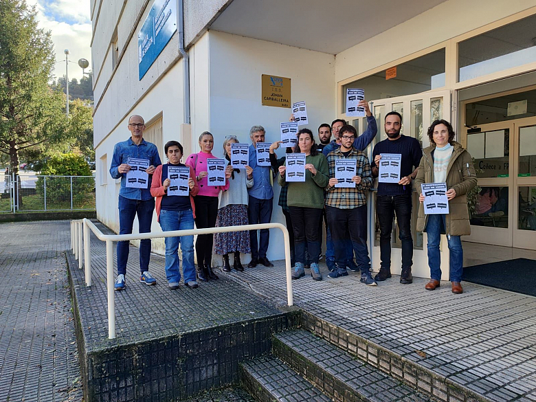 IES Johan Carballeira (Bueu).jpg